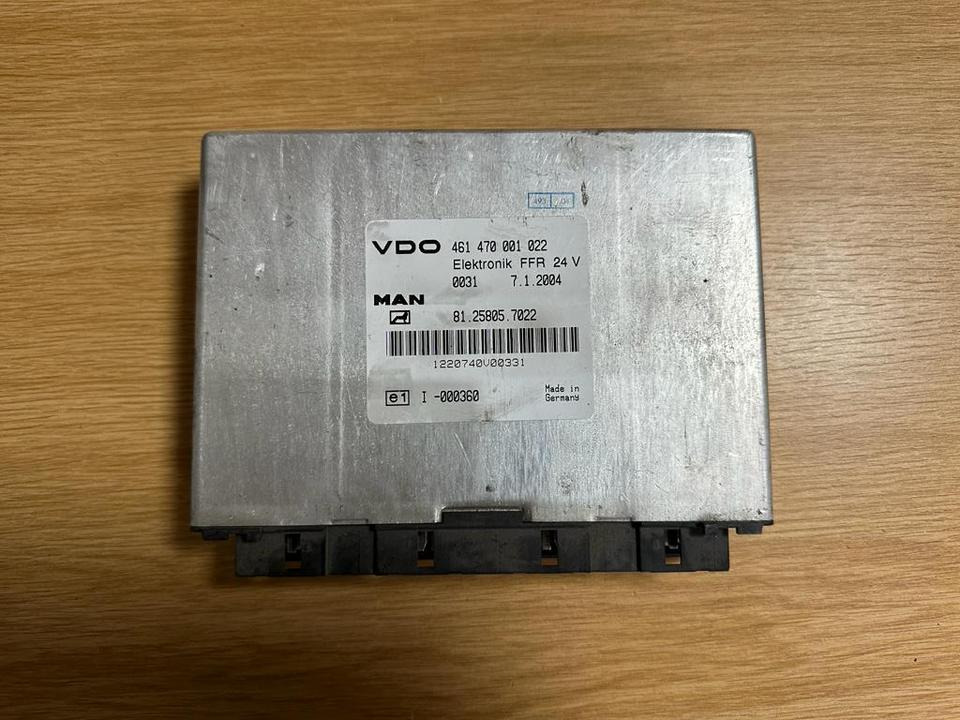 MAN VDO ELEKTRONIK FFR Steuergerät 81.25805.7022 - Блок за управление за Камион: снимка 1 MAN VDO ELEKTRONIK FFR Steuergerät 81.25805.7022 - Блок за управление за Камион: снимка 1