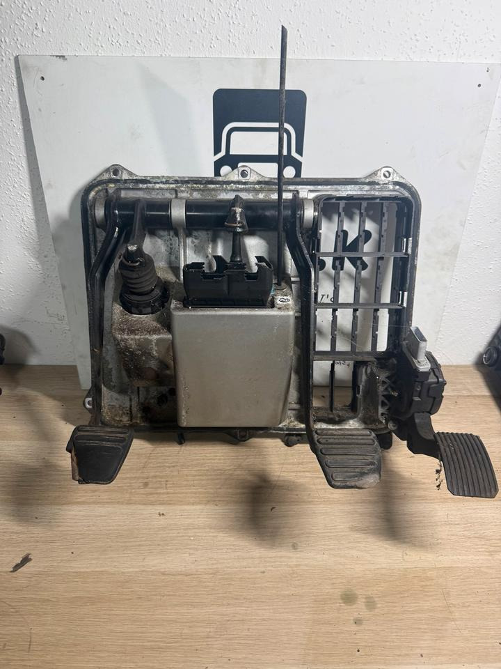 MAN WABCO Fußbremsventil 4800200070 81.52130-6295 - Части на спирачната система за Камион: снимка 4 MAN WABCO Fußbremsventil 4800200070 81.52130-6295 - Части на спирачната система за Камион: снимка 4