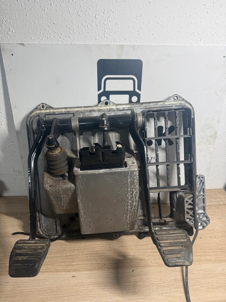 MAN WABCO Fußbremsventil 4800200260 - Части на спирачната система за Камион: снимка 4 MAN WABCO Fußbremsventil 4800200260 - Части на спирачната система за Камион: снимка 4