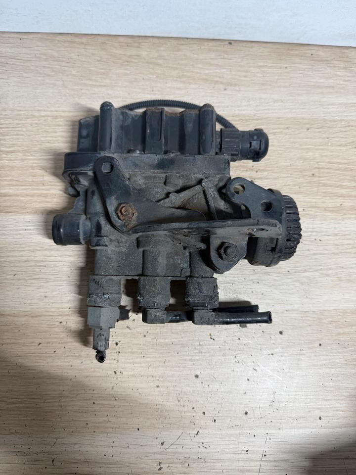 MAN WABCO VENTIL 4728800300 81.25902-6238 - Клапа за Камион: снимка 2 MAN WABCO VENTIL 4728800300 81.25902-6238 - Клапа за Камион: снимка 2