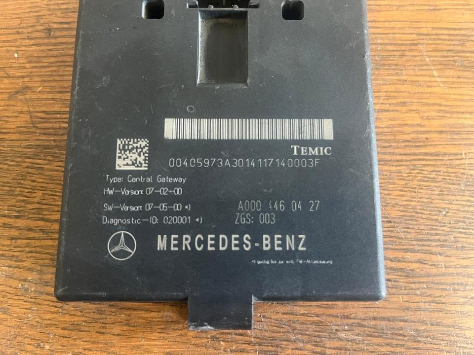 Mercedes Actros MP4 Central Gateway Steuergerät A0004460427 - Блок за управление за Камион: снимка 3 Mercedes Actros MP4 Central Gateway Steuergerät A0004460427 - Блок за управление за Камион: снимка 3