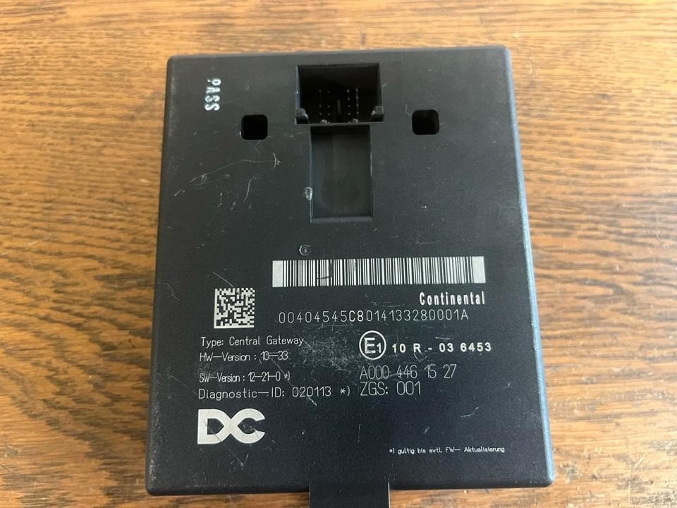 Mercedes Actros MP4 Central Gateway Steuergerät A0004461527 - Блок за управление за Камион: снимка 3 Mercedes Actros MP4 Central Gateway Steuergerät A0004461527 - Блок за управление за Камион: снимка 3