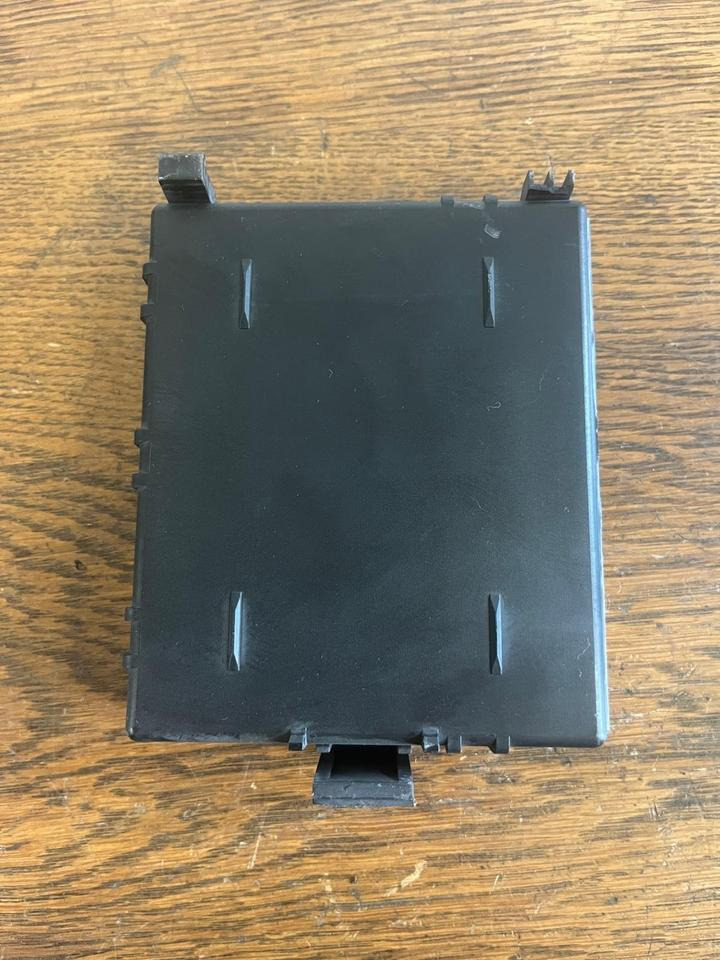 Mercedes Actros MP4 Central Gateway Steuergerät A0004461527 - Блок за управление за Камион: снимка 4 Mercedes Actros MP4 Central Gateway Steuergerät A0004461527 - Блок за управление за Камион: снимка 4