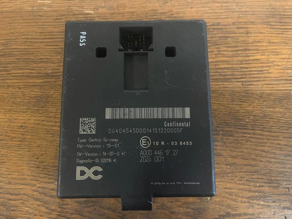 Mercedes Actros MP4 Central Gateway Steuergerät A0004461727 - Блок за управление за Камион: снимка 3 Mercedes Actros MP4 Central Gateway Steuergerät A0004461727 - Блок за управление за Камион: снимка 3