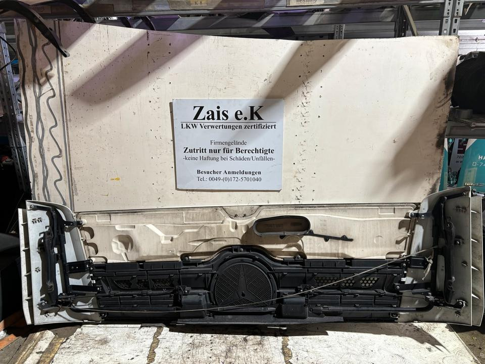Mercedes Actros MP4 Motorhaube A9607500409 - Капо за Камион: снимка 4 Mercedes Actros MP4 Motorhaube A9607500409 - Капо за Камион: снимка 4