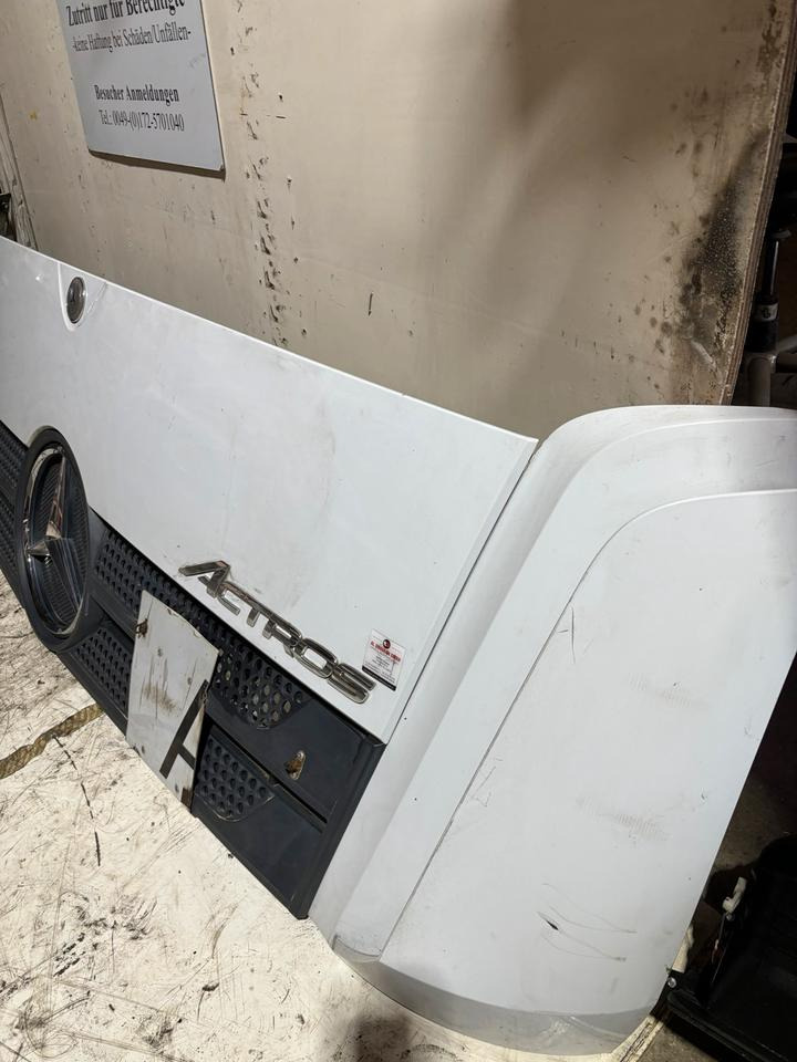 Mercedes Actros MP4 Motorhaube A9607500409 - Капо за Камион: снимка 3 Mercedes Actros MP4 Motorhaube A9607500409 - Капо за Камион: снимка 3