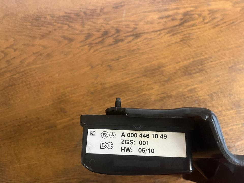 Mercedes Actros MP4 Radarsensor A0004461849 - Сензор за Камион: снимка 3 Mercedes Actros MP4 Radarsensor A0004461849 - Сензор за Камион: снимка 3