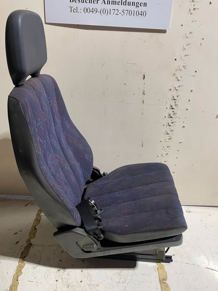 Mercedes Atego 1 Beifahrersitz - Седалка за Камион: снимка 3 Mercedes Atego 1 Beifahrersitz - Седалка за Камион: снимка 3