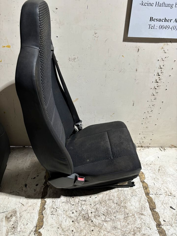 Mercedes Atego 3 Fahrersitz mit Luft - Седалка за Камион: снимка 4 Mercedes Atego 3 Fahrersitz mit Luft - Седалка за Камион: снимка 4