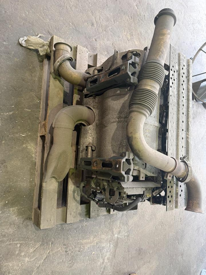 Mercedes Atego 4 EU6 Auspuff Katalysator A0064904012 - Катализатор за Камион: снимка 4 Mercedes Atego 4 EU6 Auspuff Katalysator A0064904012 - Катализатор за Камион: снимка 4
