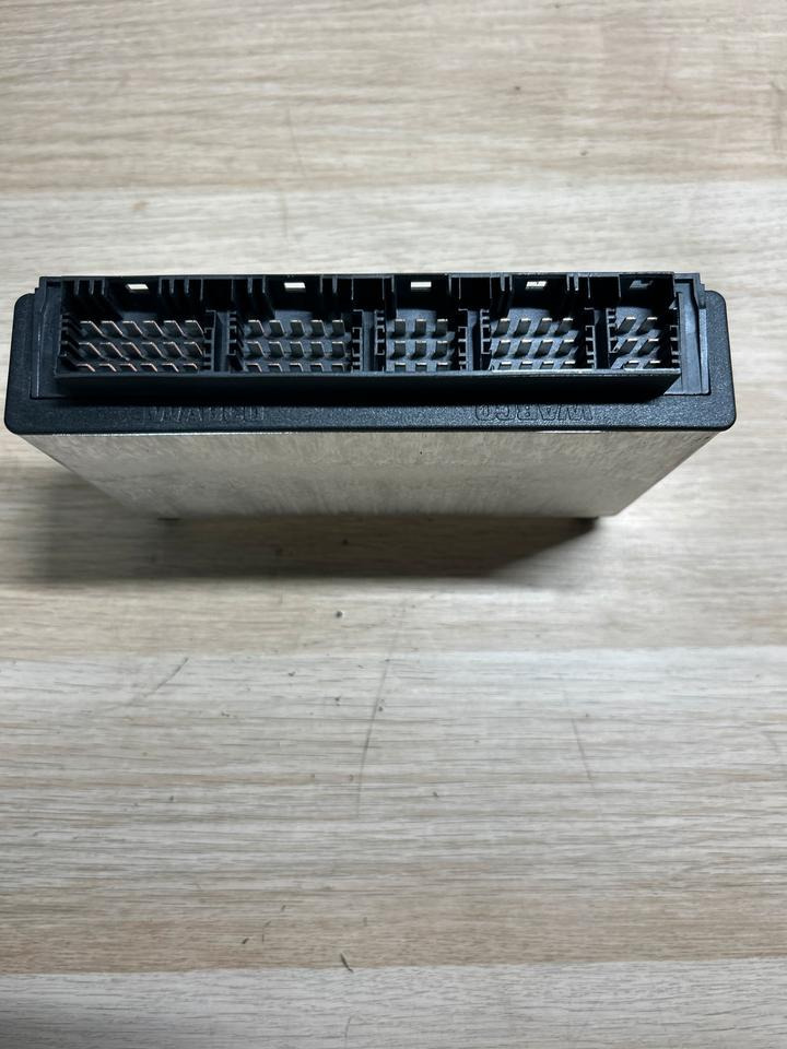 Mercedes Atego 4 EU6 WABCO EB5005 Steuergerät 4461302120 - Блок за управление за Камион: снимка 3 Mercedes Atego 4 EU6 WABCO EB5005 Steuergerät 4461302120 - Блок за управление за Камион: снимка 3