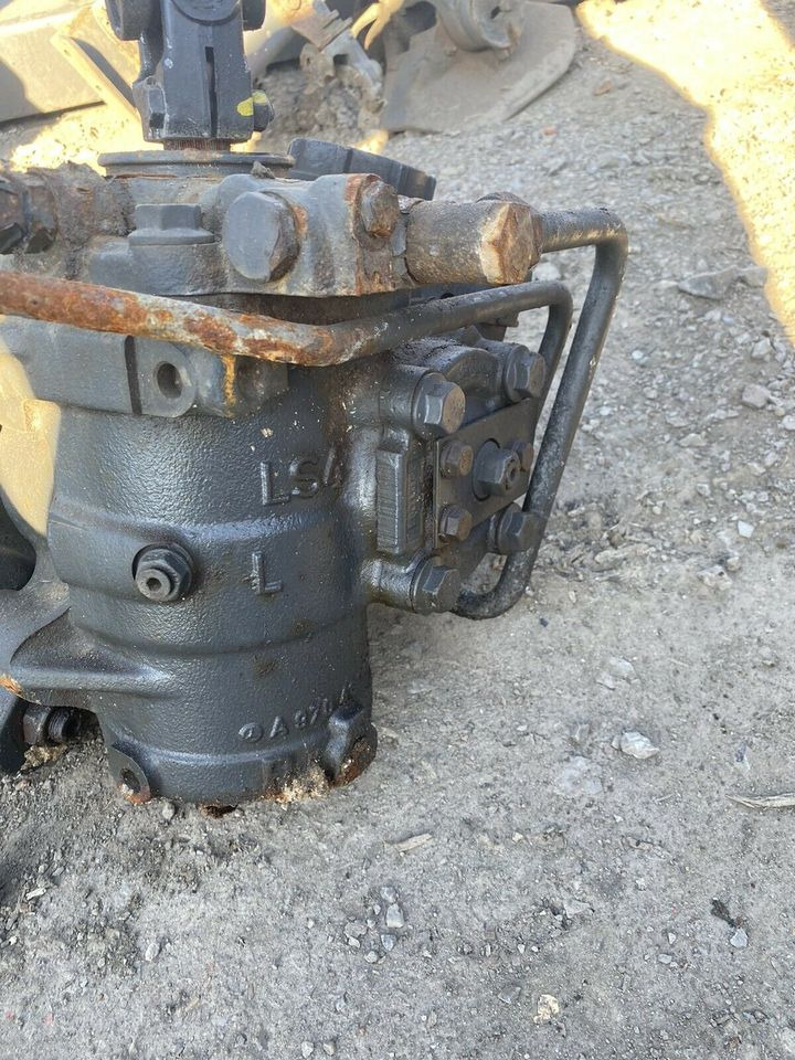 Mercedes Atego Lenkung Lenkgetriebe LS4 A 970 461 06 11 - Кормилно управление за Камион: снимка 1 Mercedes Atego Lenkung Lenkgetriebe LS4 A 970 461 06 11 - Кормилно управление за Камион: снимка 1