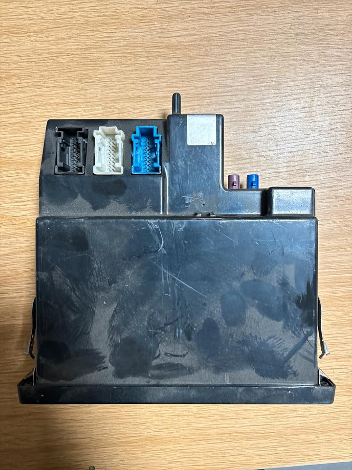 Mercedes-Benz FLEETBOARD ADVANCED Tachograph A0004460760 - Тахограф за Камион: снимка 4 Mercedes-Benz FLEETBOARD ADVANCED Tachograph A0004460760 - Тахограф за Камион: снимка 4