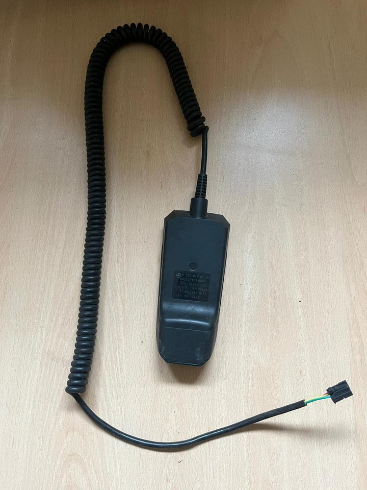 Mercedes MP4 Bediengerät Fernbedienung Luftfederung A0028208297 - Въздушно окачване за Камион: снимка 3 Mercedes MP4 Bediengerät Fernbedienung Luftfederung A0028208297 - Въздушно окачване за Камион: снимка 3