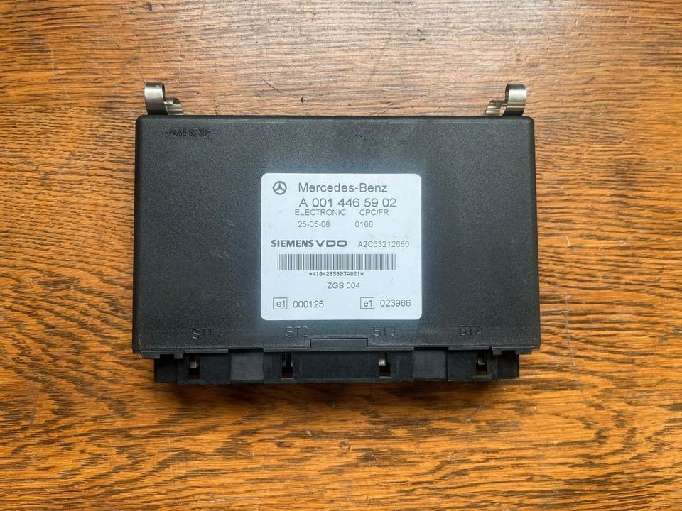Mercedes Siemens VDO Electronic CPC/FR Steuergerät A0014465902 - Блок за управление за Камион: снимка 1 Mercedes Siemens VDO Electronic CPC/FR Steuergerät A0014465902 - Блок за управление за Камион: снимка 1