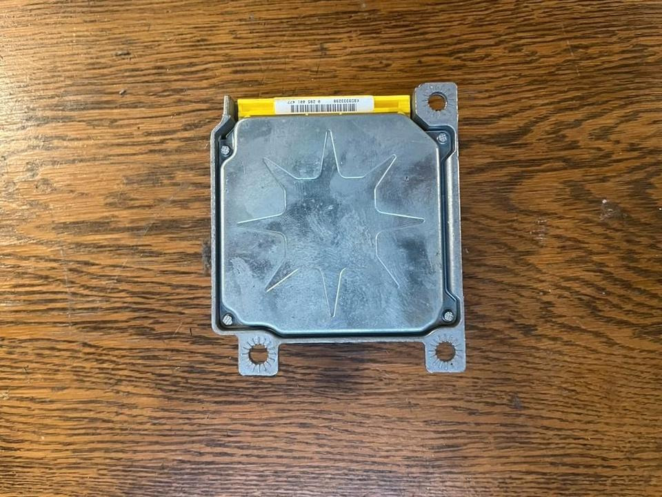 Mercedes Vito W638 Airbag Steuergerät Sensor 0004460642 - Блок за управление за Камион: снимка 4 Mercedes Vito W638 Airbag Steuergerät Sensor 0004460642 - Блок за управление за Камион: снимка 4