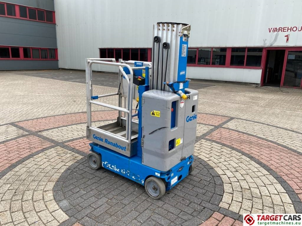 Genie GR-20 RunAbout El Vertical Mast Work Lift 802cm - Вертикална работна платформа: снимка 4 Genie GR-20 RunAbout El Vertical Mast Work Lift 802cm - Вертикална работна платформа: снимка 4