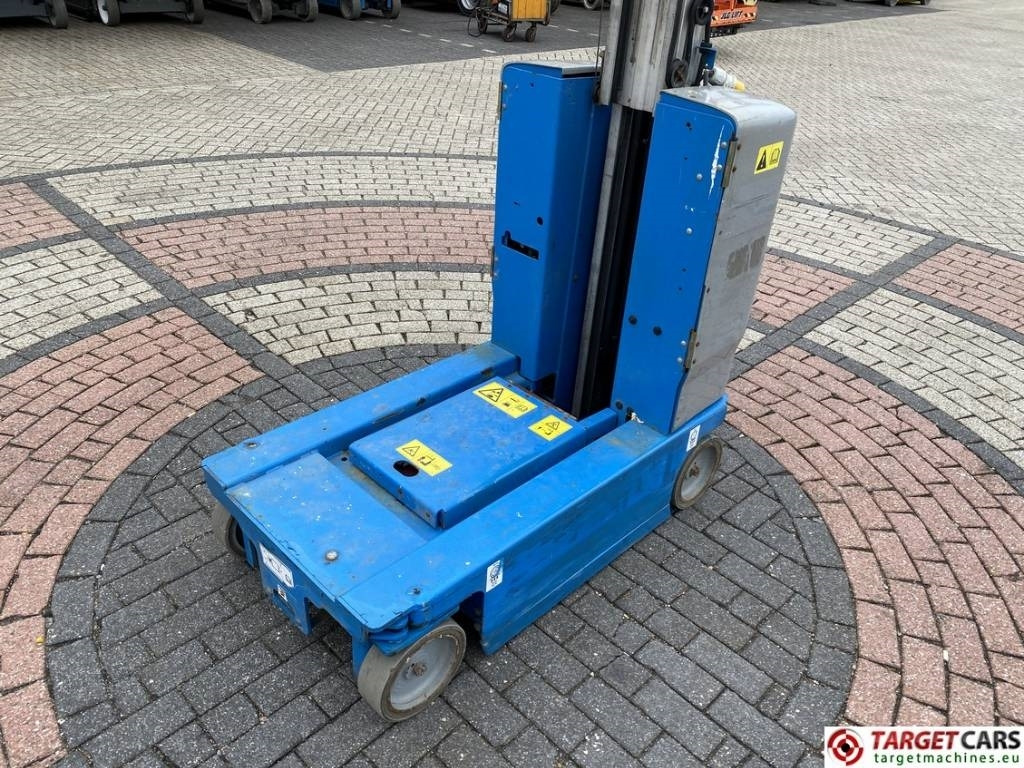 Вертикална работна платформа Genie GR15 Runabout Electric Vertical Mast Lift 652cm: снимка 25