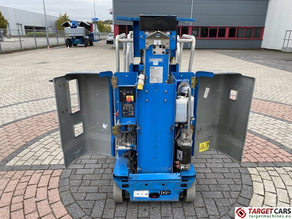 Вертикална работна платформа Genie GR15 Runabout Electric Vertical Mast Lift 652cm: снимка 16