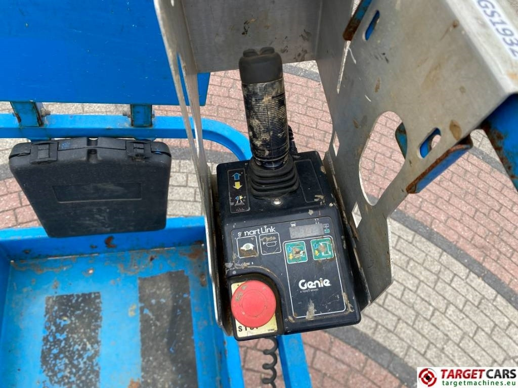 Ножична работна платформа Genie GS-1932 Electric Scissor Work Lift 779cm: снимка 9