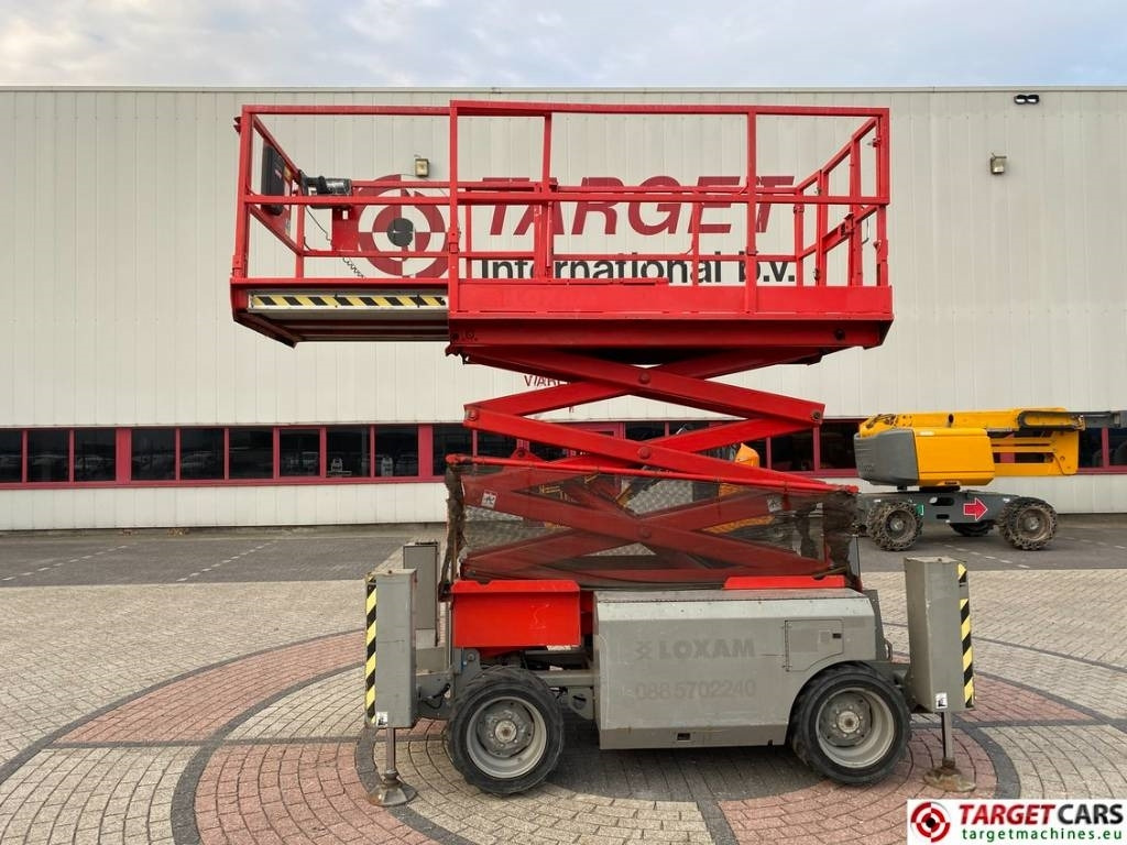 Genie GS-2668RT Diesel 4x4 Scissor Work Lift 992cm - Ножична работна платформа: снимка 5 Genie GS-2668RT Diesel 4x4 Scissor Work Lift 992cm - Ножична работна платформа: снимка 5