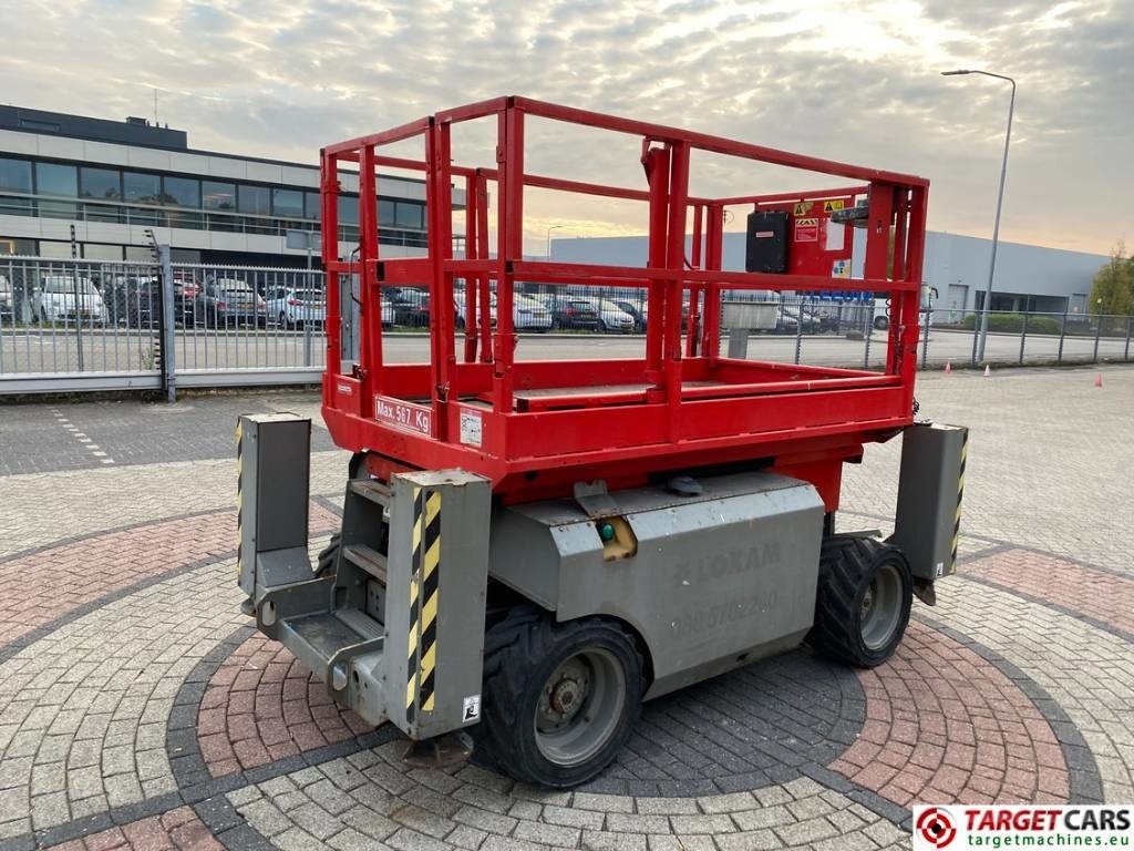 Genie GS-2668RT Diesel 4x4 Scissor Work Lift 992cm - Ножична работна платформа: снимка 3 Genie GS-2668RT Diesel 4x4 Scissor Work Lift 992cm - Ножична работна платформа: снимка 3