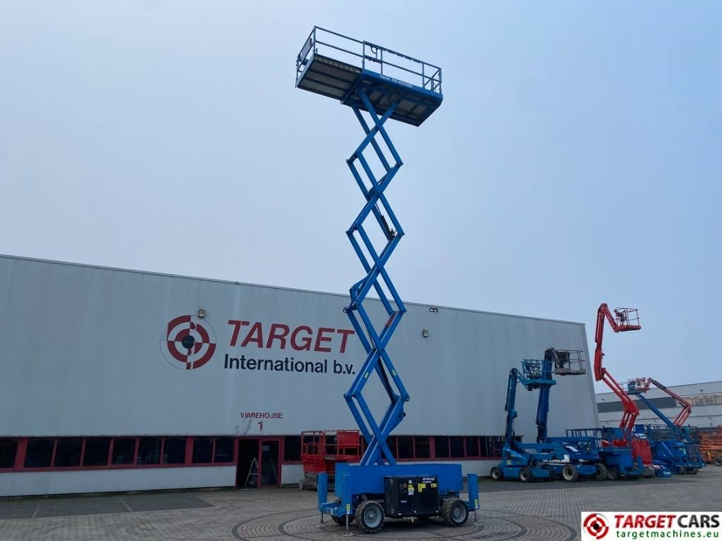 Ножична работна платформа Genie GS-4069BE HyBrid Scissor Work Lift 1412cm: снимка 6