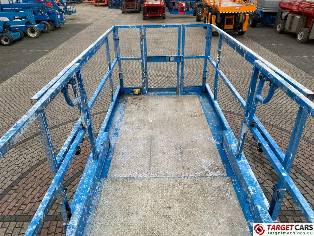 Ножична работна платформа Genie GS-4069BE HyBrid Scissor Work Lift 1412cm: снимка 9