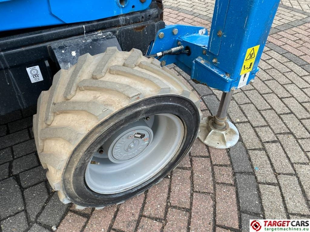 Ножична работна платформа Genie GS-4069BE HyBrid Scissor Work Lift 1412cm: снимка 23