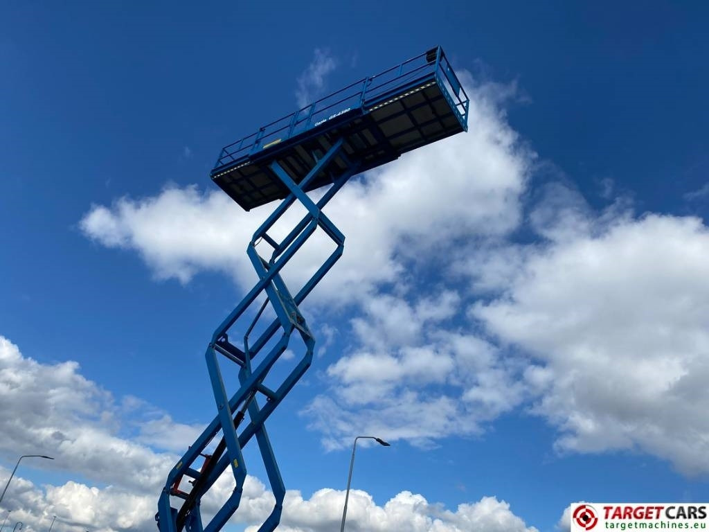 Ножична работна платформа Genie GS-4390 RT LPG 4x4 Scissor Work Lift 1511cm: снимка 30