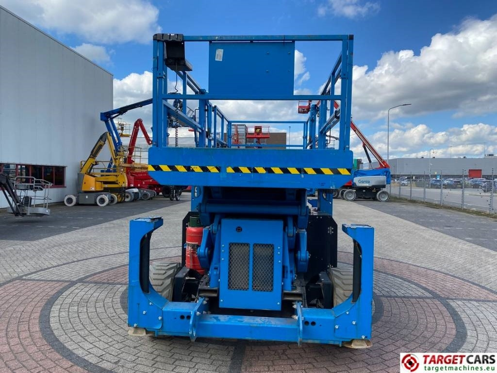 Ножична работна платформа Genie GS-4390 RT LPG 4x4 Scissor Work Lift 1511cm: снимка 37