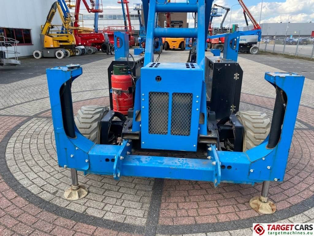 Ножична работна платформа Genie GS-4390 RT LPG 4x4 Scissor Work Lift 1511cm: снимка 36