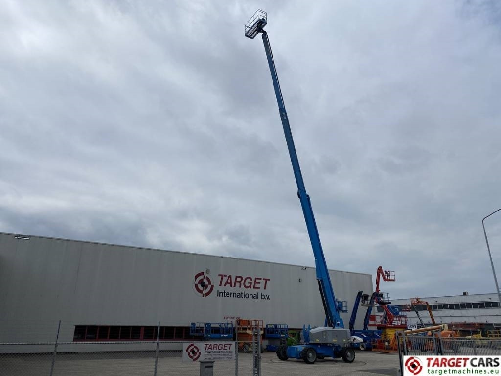 Genie S-100HD Articulated 4x4x4 Diesel Boom Lift 3248cm - Телескопична платформа: снимка 5 Genie S-100HD Articulated 4x4x4 Diesel Boom Lift 3248cm - Телескопична платформа: снимка 5