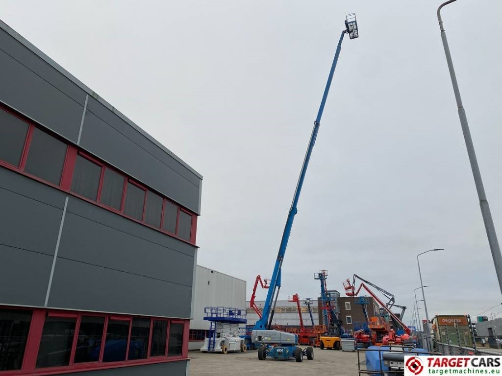 Телескопична платформа Genie S-105 Telescopic 4x4x4 Diesel Boom WorkLift 3400cm: снимка 6