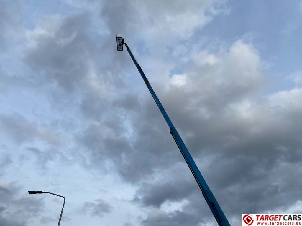 Телескопична платформа Genie S-125 Telescopic 4x4x4 Diesel Boom WorkLift 4010cm: снимка 44