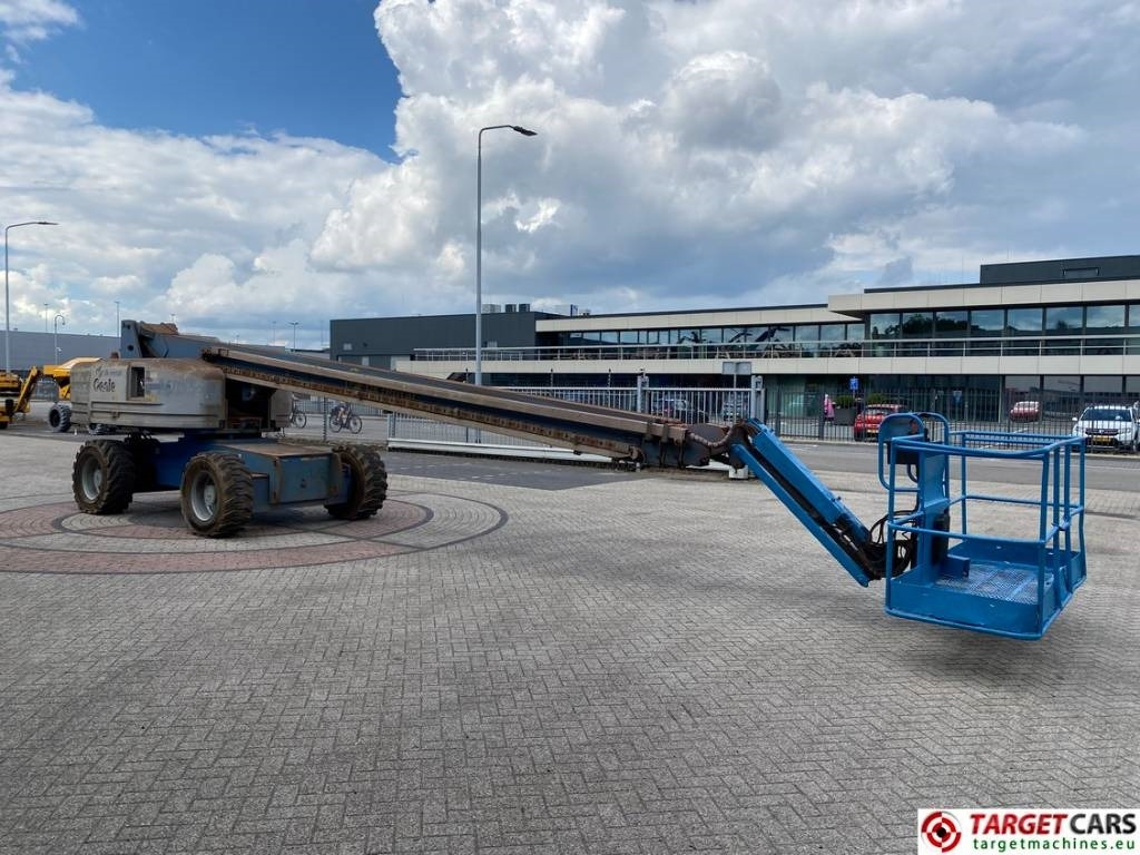 Genie S-85 Telescopic 4x4 Diesel Boom Work Lift 2790cm - Телескопична платформа: снимка 2 Genie S-85 Telescopic 4x4 Diesel Boom Work Lift 2790cm - Телескопична платформа: снимка 2