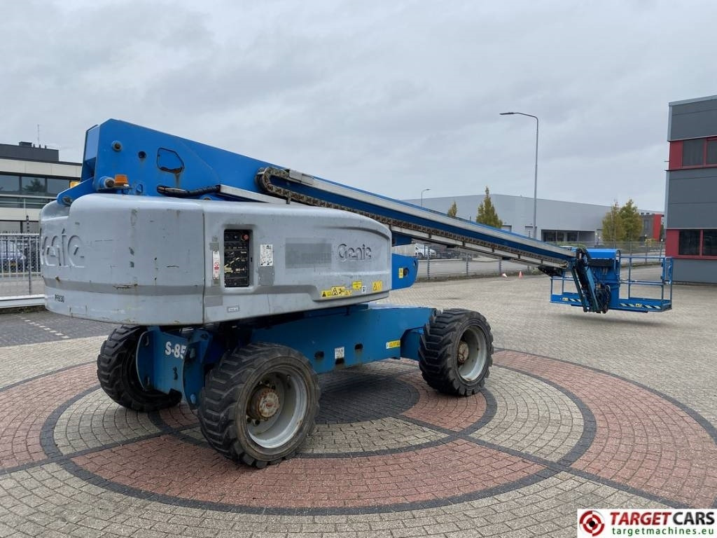 Genie S-85 Telescopic 4x4 Diesel Boom Work Lift 2791cm - Телескопична платформа: снимка 3 Genie S-85 Telescopic 4x4 Diesel Boom Work Lift 2791cm - Телескопична платформа: снимка 3