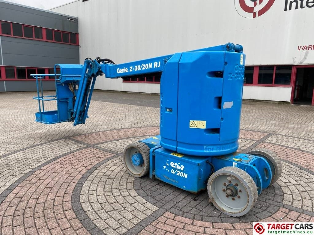 Genie Z-30/20N RJ Ariculated Electric Boom Lift 1110cm - Артикулираща платформа: снимка 4 Genie Z-30/20N RJ Ariculated Electric Boom Lift 1110cm - Артикулираща платформа: снимка 4