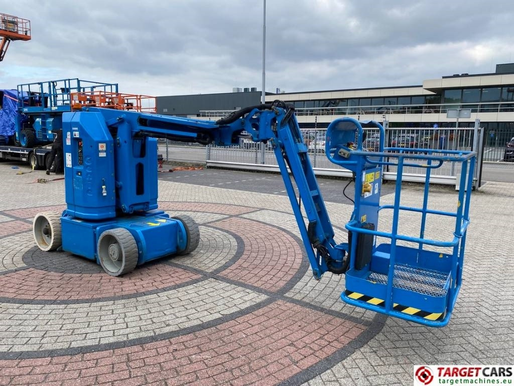 Genie Z-30/20N RJ Articulated Electric Boom Lift 1110cm - Артикулираща платформа: снимка 2 Genie Z-30/20N RJ Articulated Electric Boom Lift 1110cm - Артикулираща платформа: снимка 2