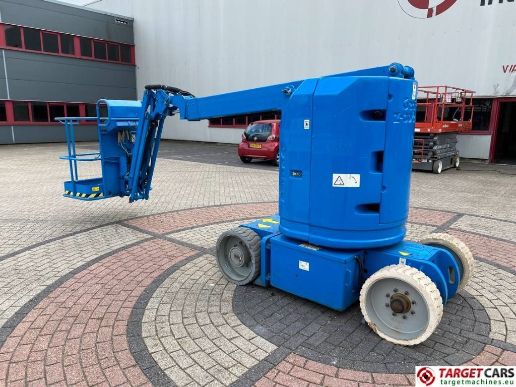 Genie Z-30/20N RJ Articulated Electric Boom Lift 1110cm - Артикулираща платформа: снимка 4 Genie Z-30/20N RJ Articulated Electric Boom Lift 1110cm - Артикулираща платформа: снимка 4