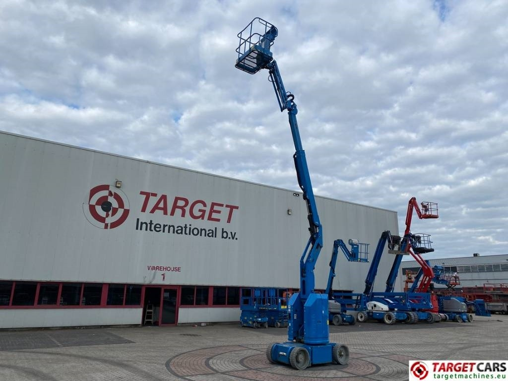 Genie Z-30/20N RJ Electric Articulated Boom Lift 1110cm - Артикулираща платформа: снимка 5 Genie Z-30/20N RJ Electric Articulated Boom Lift 1110cm - Артикулираща платформа: снимка 5