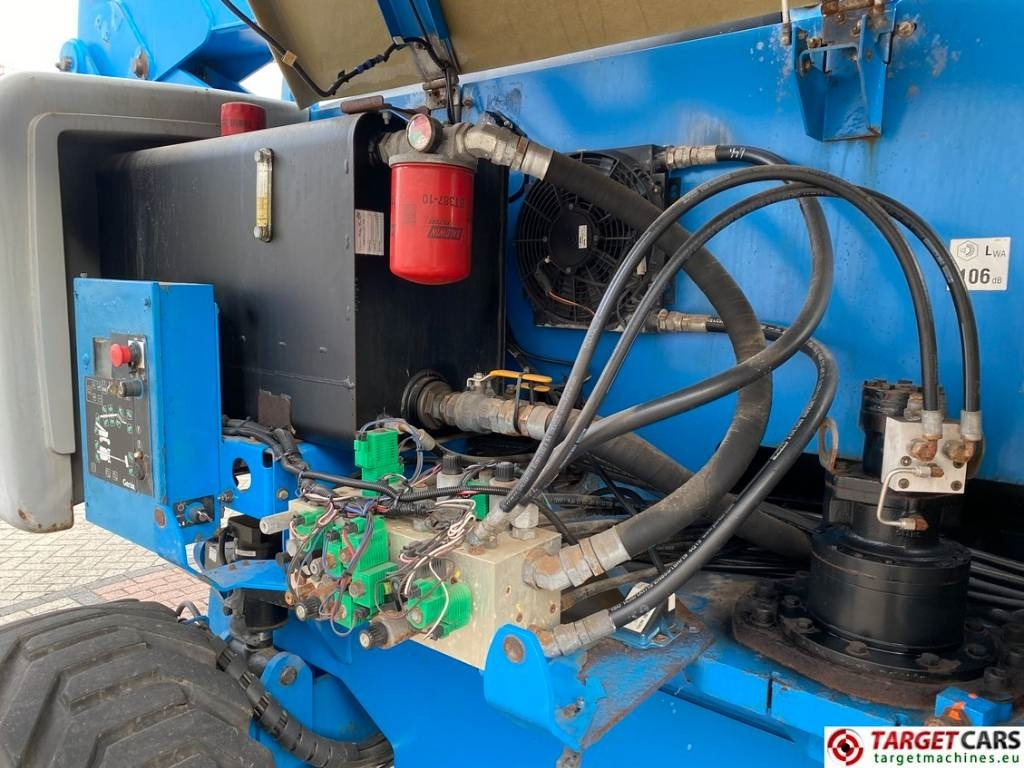 Артикулираща платформа Genie Z-80/60 Articulated 4x4x4 Diesel Boom Lift 2577cm: снимка 16 Артикулираща платформа Genie Z-80/60 Articulated 4x4x4 Diesel Boom Lift 2577cm: снимка 16