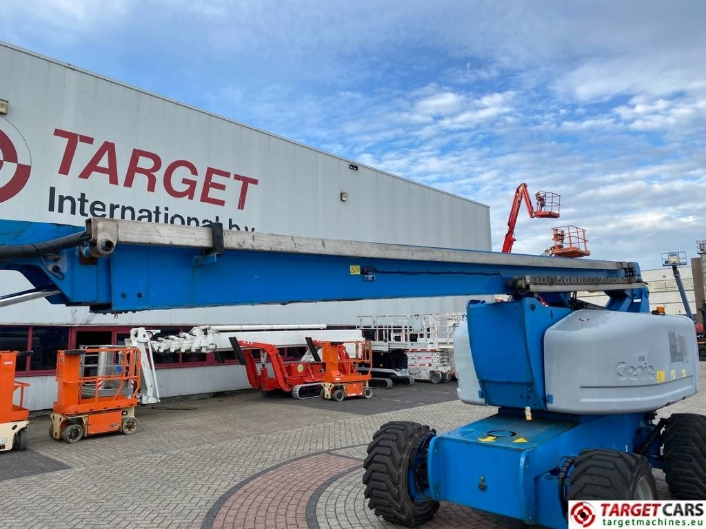 Артикулираща платформа Genie Z-80/60 Articulated 4x4x4 Diesel Boom Lift 2577cm: снимка 40 Артикулираща платформа Genie Z-80/60 Articulated 4x4x4 Diesel Boom Lift 2577cm: снимка 40