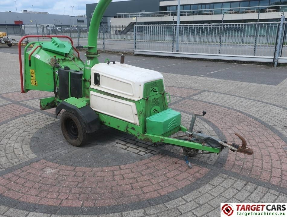 Greenmech Wood Chipper Diesel (engine issue) - Дробилка за дървесина: снимка 2 Greenmech Wood Chipper Diesel (engine issue) - Дробилка за дървесина: снимка 2