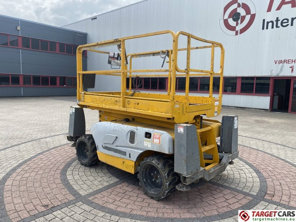 Haulotte Compact 10DX Diesel 4x4 Scissor 1015cm DEFECT - Ножична работна платформа: снимка 4 Haulotte Compact 10DX Diesel 4x4 Scissor 1015cm DEFECT - Ножична работна платформа: снимка 4