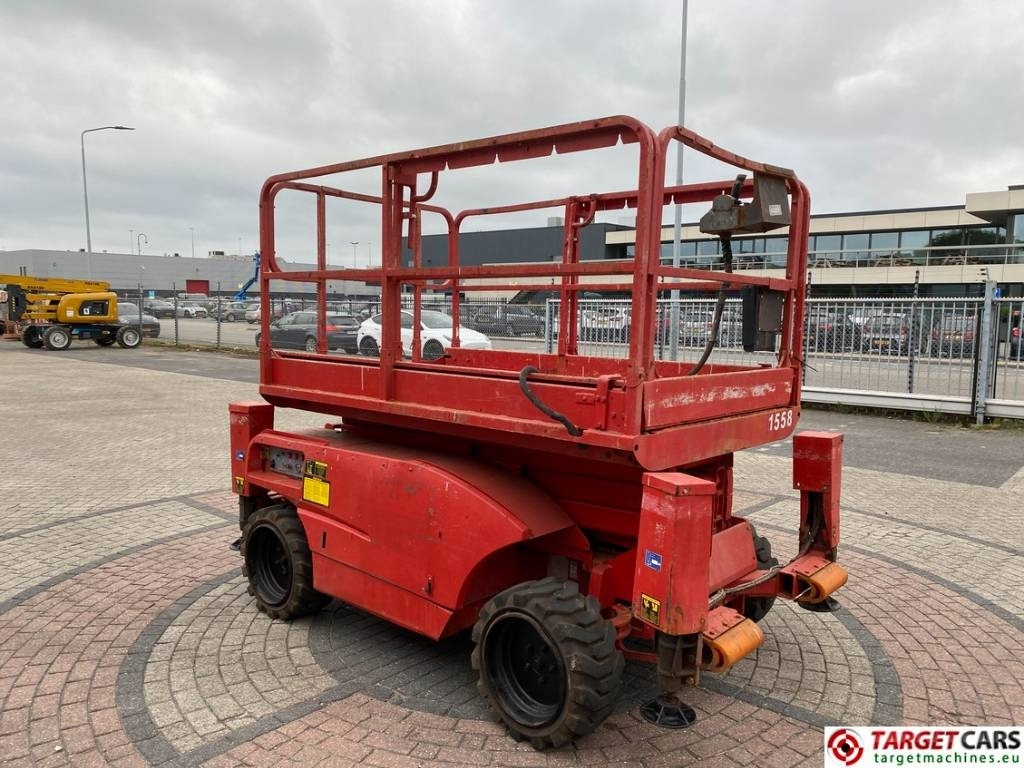 Haulotte Compact 10DX Diesel 4x4 Scissor Work Lift 1015cm - Ножична работна платформа: снимка 2 Haulotte Compact 10DX Diesel 4x4 Scissor Work Lift 1015cm - Ножична работна платформа: снимка 2