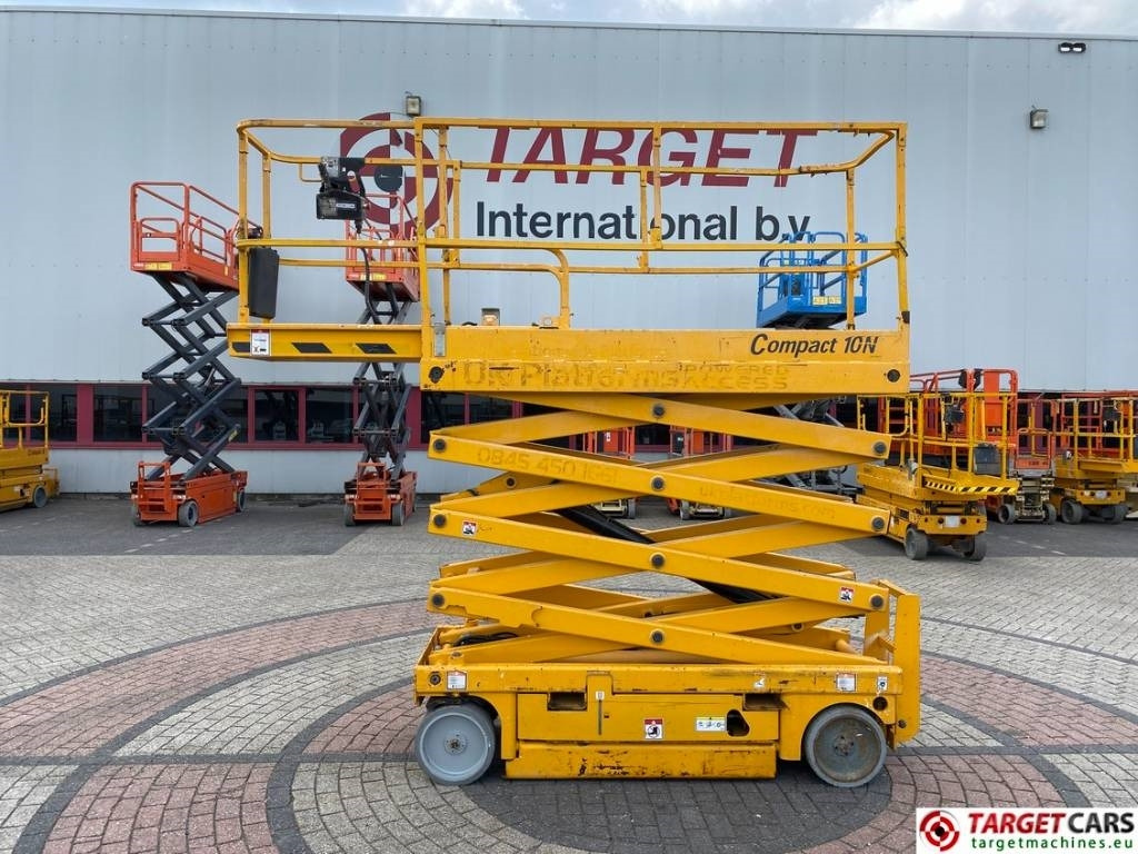 Ножична работна платформа Haulotte Compact 10N Electric Scissor Work Lift 1000cm: снимка 5