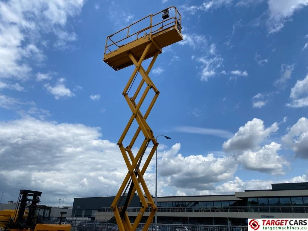 Ножична работна платформа Haulotte Compact 10N Electric Scissor Work Lift 1000cm: снимка 25