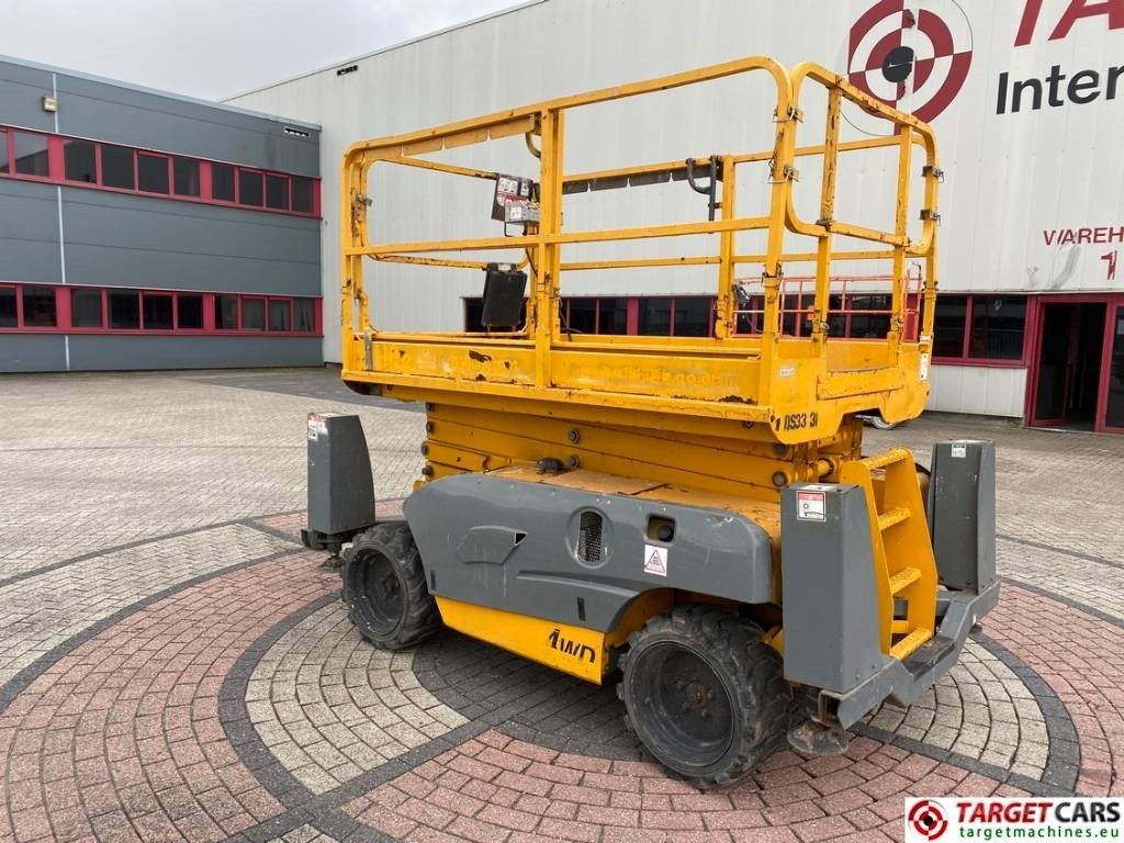 Haulotte Compact 12DX Diesel 4x4 Scissor Work Lift 1206cm - Ножична работна платформа: снимка 4 Haulotte Compact 12DX Diesel 4x4 Scissor Work Lift 1206cm - Ножична работна платформа: снимка 4