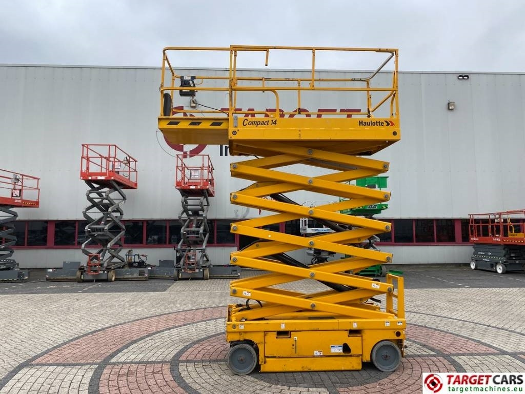 Haulotte Compact 14 Electric Scissor Work Lift 1385cm - Ножична работна платформа: снимка 5 Haulotte Compact 14 Electric Scissor Work Lift 1385cm - Ножична работна платформа: снимка 5